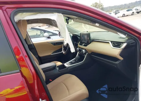 2022 Toyota Rav4 Hybrid Le z USA, uszkodzony, nr VIN JTMLWRFV4ND143133